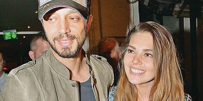 Aslı ırgat gibi çalışıyor!