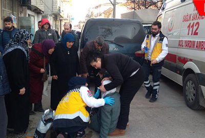 Ehliyetsiz sürücü yaşlı kadına çarptı