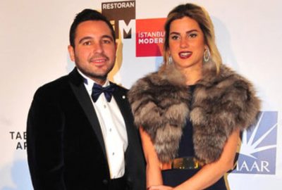 Sevgilisi barda kavga çıkardı! Bardaklar havada ucuştu