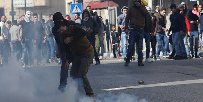 Gösterilerin sonu yok