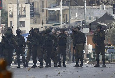 İsrail askerleri Batı Şeria’daki gösterilerde gerçek mermi kullandı