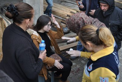 Genç kız ölümden böyle döndü!