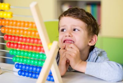 Dikkat eksikliğinin çaresi Batman kostümü