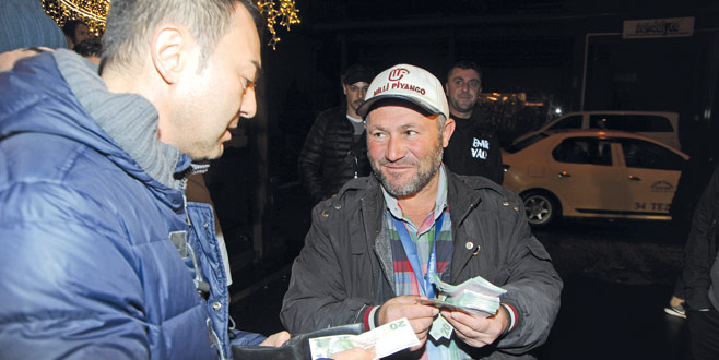 Talih Kuşu’nun peşinde Talih Kuşu’nun peşinde