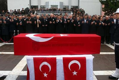 Ankara’da şehit olan polis için tören