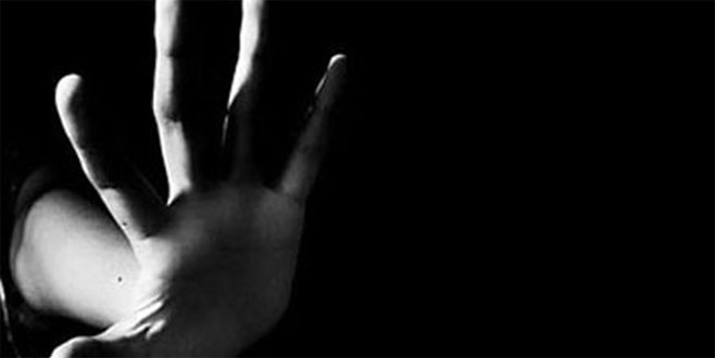 Duraktaki kadına bıçakla cinsel saldırı!