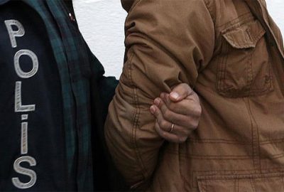 DEAŞ’a katılmak üzere gelen Fransız aile yakalandı