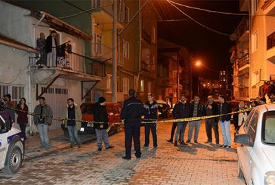Aile faciası… Anne ve babasını öldüren çocuk intihar etti