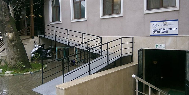 Kestel’de engelsiz cami Kestel’de engelsiz cami
