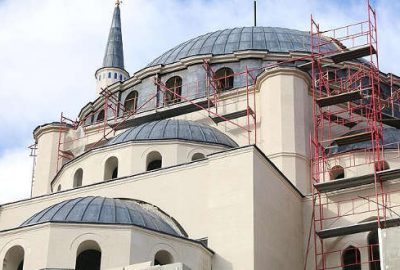 Tamamlandığında Balkanlar’ın en büyük camisi olacak