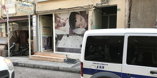 Bursa’da güzellik merkezine saldırı