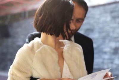 Güzel oyuncu, evlendiğini sosyal medyadan duyurdu