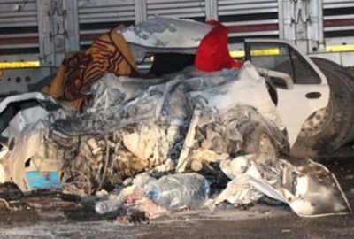 Cinayet gibi kaza: Hatalı U dönüşü yapan TIR’a çarptı