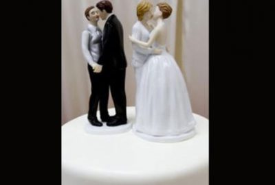 Lezbiyen çifte düğün pastası yapmayı reddeden fırıncılara ceza