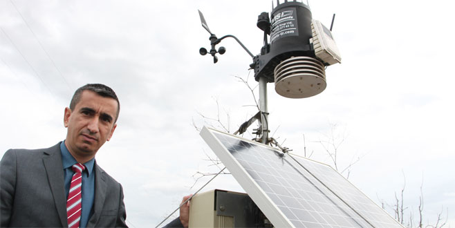 Meyve yetiştiricisine teknoloji desteği Meyve yetiştiricisine teknoloji desteği