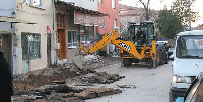 Gürsu’da yollara bakım Gürsu’da yollara bakım