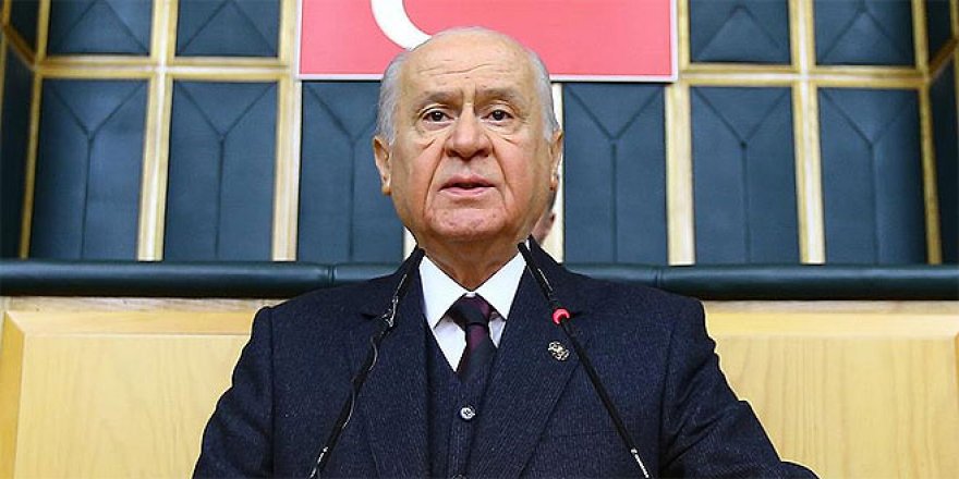 Atatürk’e hakaret ve hıyanet vatan hainliğidir…