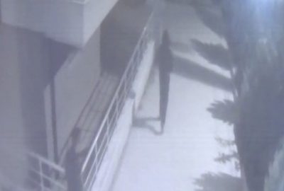 Bursa’da evlere dadanan hırsızlar kamerada