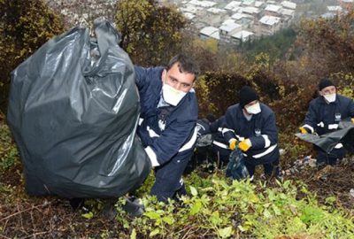 Uludağ’ın eteklerinde temizlik seferberliği