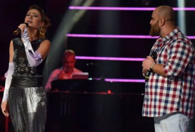 Otobüs şoförüyle yaptığı düet sahneyi yıkıp geçti