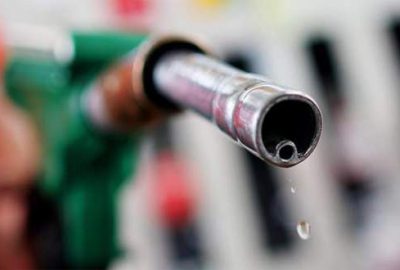 Suudi Arabistan’da benzine yüzde 127 zam