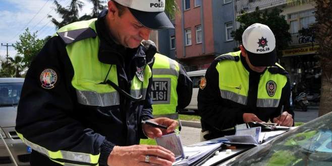 6.3 milyon araç sahibine ceza yolda