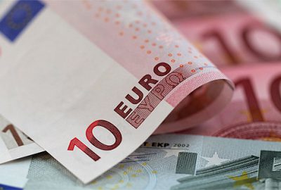 Euro/dolar 3 yılın zirvesinde