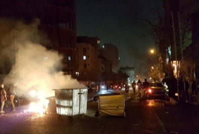 İran sokaklarında gerilim tırmanıyor