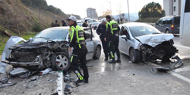 Bursa’da trafik kazası: 5 yaralı