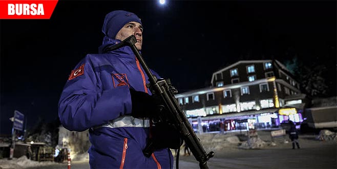 Herkes eğlenirken onlar nöbet tuttu