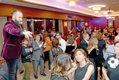 Mercure Otel’de görkemli balo