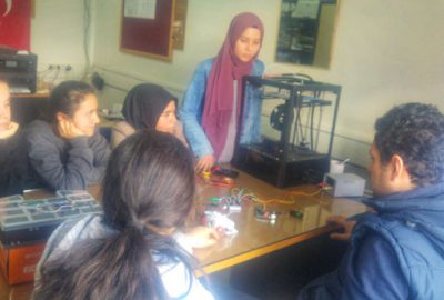 Robot üretmek için harekete geçtiler