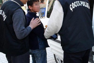 45 suç kaydı bulunan çocuk suçüstü yakalandı