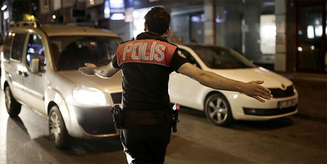 Görünmeyen ‘dövme’ polisliğe engel olmayacak