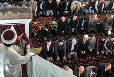 Cuma namazında ‘9 yaş’ hutbesi