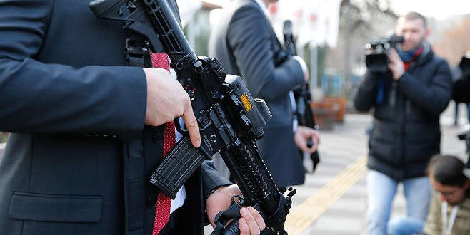 Başbakanlık korumalarına yeni yerli silah