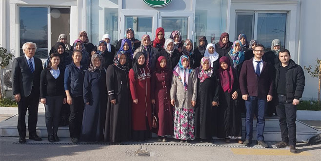 Büyükorhanlı kadın çiftçiye eğitim gezisi Büyükorhanlı kadın çiftçiye eğitim gezisi