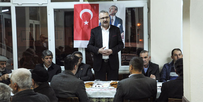 Özkan vatandaşı dinledi