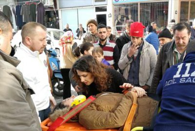 Hamile kadına otomobil çarptı 