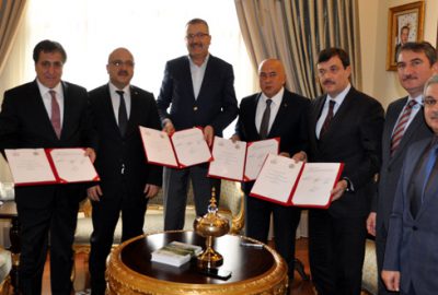 Karacabey’de mesleki eğitim için imzalar atıldı