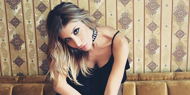 Sevgililer Günü’ne özel single