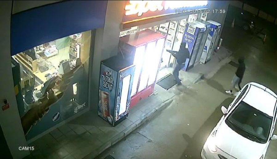 Bursa’da kar maskeli ve silahlı soygun