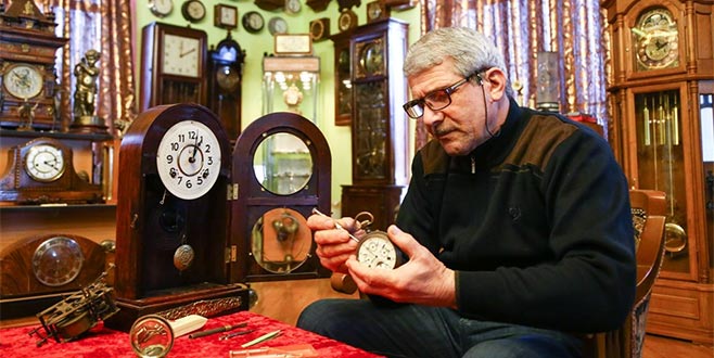 ‘Zamanı biriktiren’ koleksiyoncu