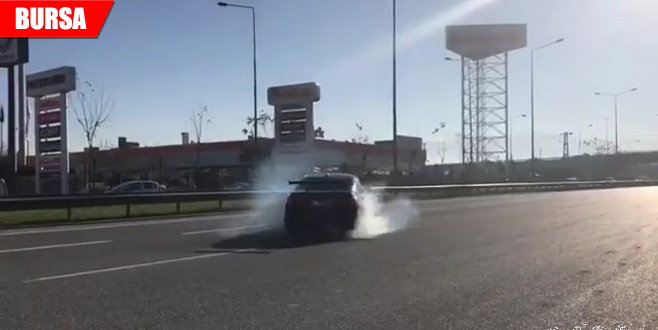 Trafikte tehlikeli hareketler yaptı, o anları arkadaşına kaydettirdi