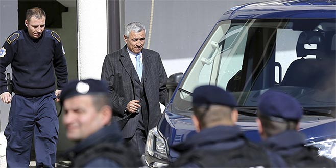 Kosova’yı sarsan suikast Kosova’yı sarsan suikast