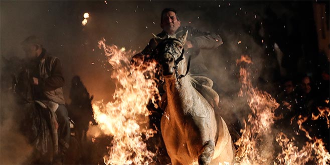 İspanyol geleneği: Atlar ve ateş