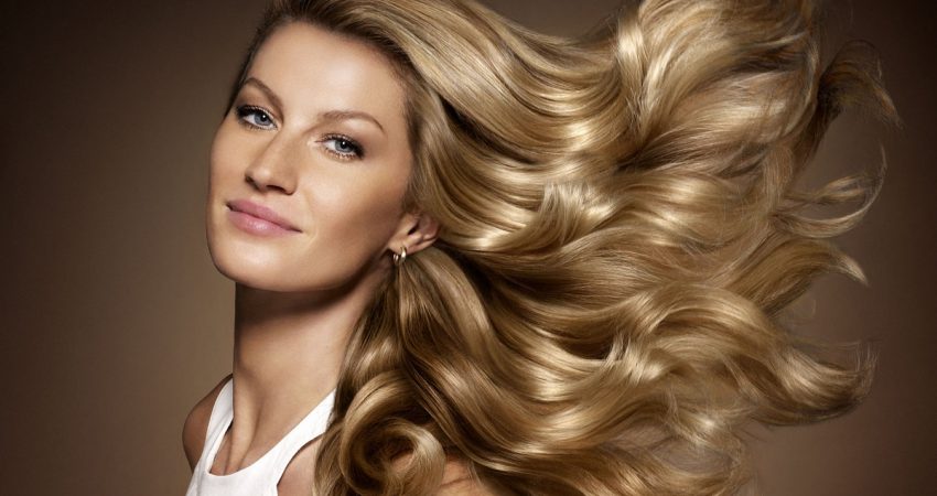 Beslenme ve Diyet Uzmanı Melis Torluoğlu, güçlü ve sağlıklı saçlar