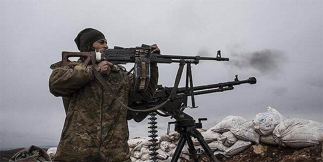 Afrin hattındaki muhaliflerin elleri tetikte