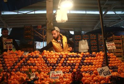 Bursalı Mandalinacı Veysel Mutlu’nun klibini bir günde bir buçuk milyon kişi izledi