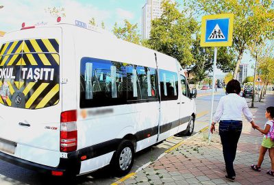 MEB’den okul servis araçlarında ’15 dakika kuralı’